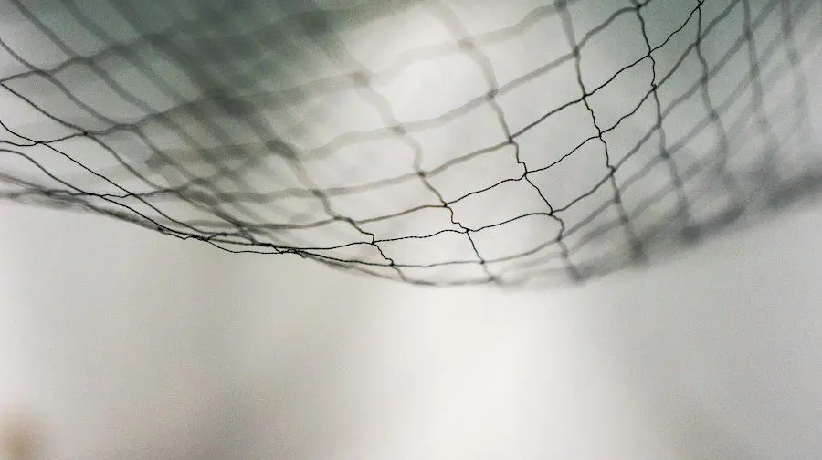 Evitando Acidentes: Redes de Proteção para Escadas e Mezaninos Abcdhe 86